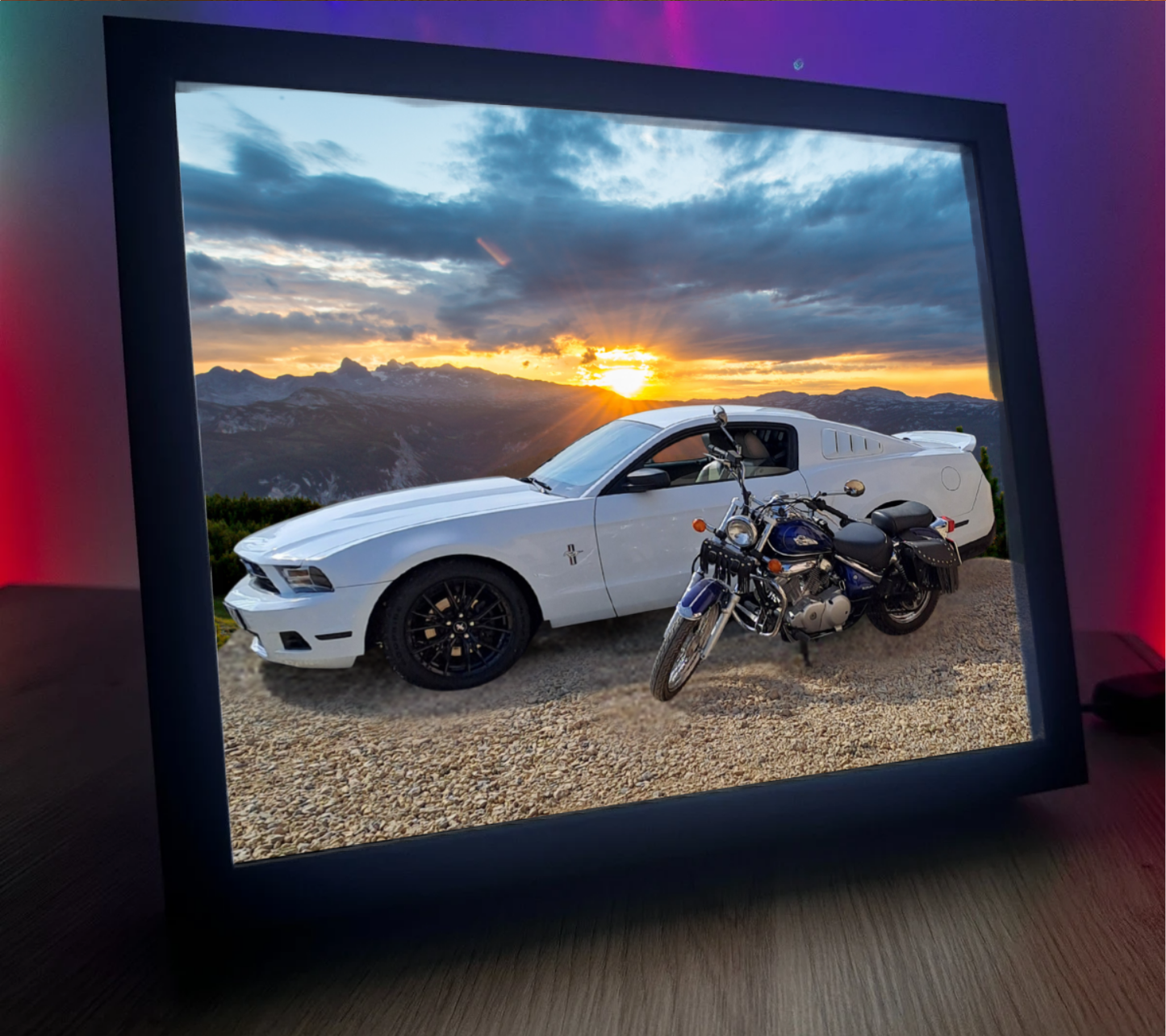 Obrazolampka indywidualna Mustang z motocyklem 3