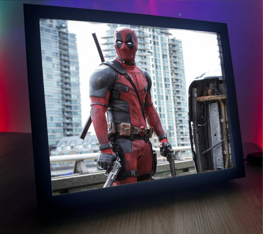 Obrazo-lampka pomysł na prezent Deadpool 5