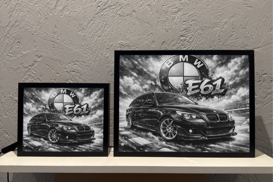 ObrazoLampka Prezent Lampka Nocna BMW E61 czarne 2