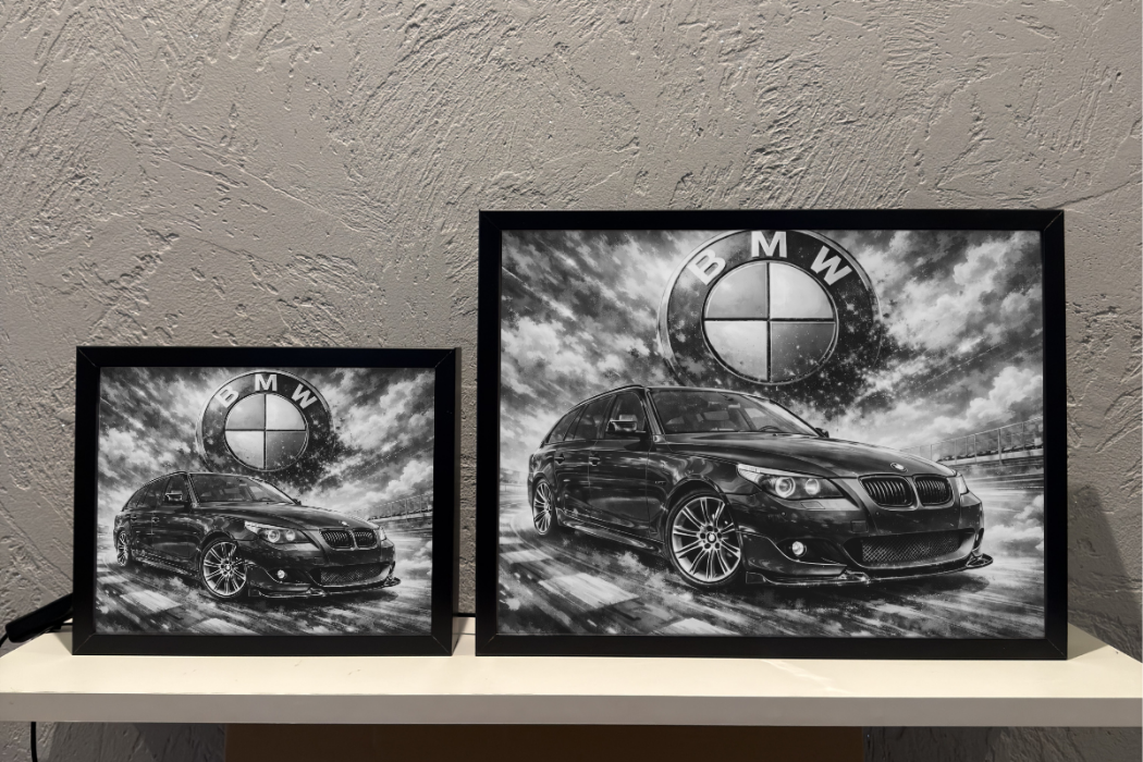 ObrazoLampka Prezent Lampka Nocna BMW E61 czarne 1