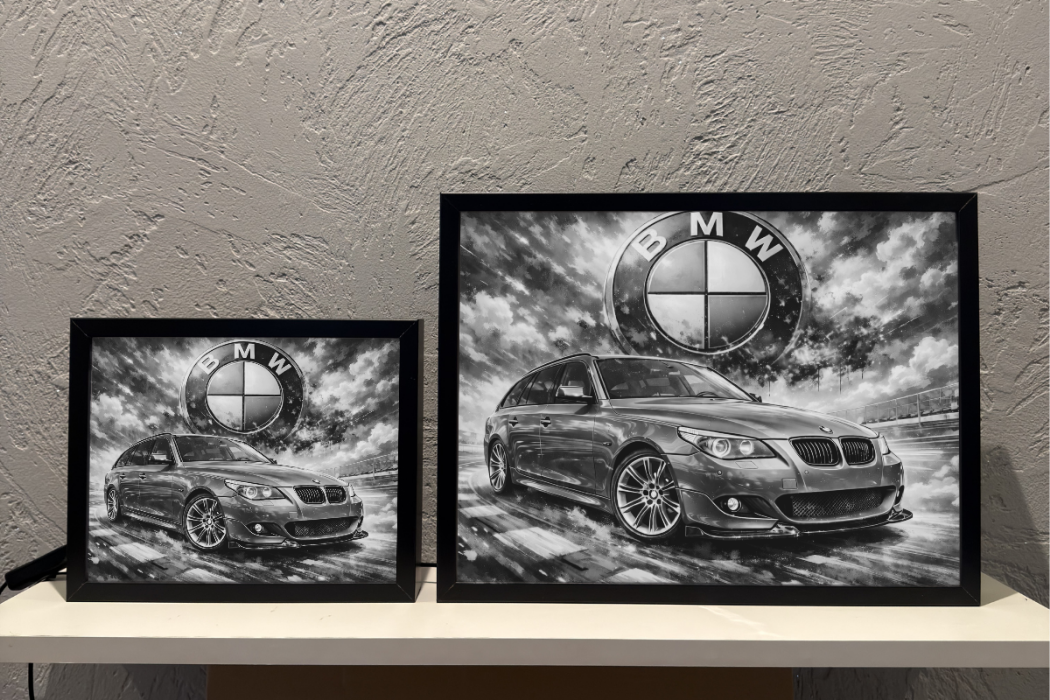ObrazoLampka Prezent Lampka Nocna BMW E61 niebieskie 2