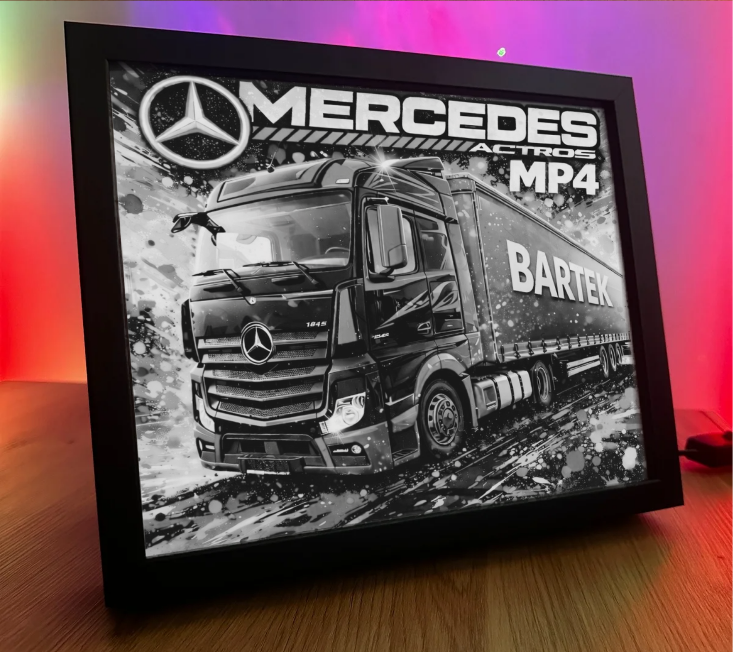 ObrazoLampka Mercedes Actros MP4 własny napis 1
