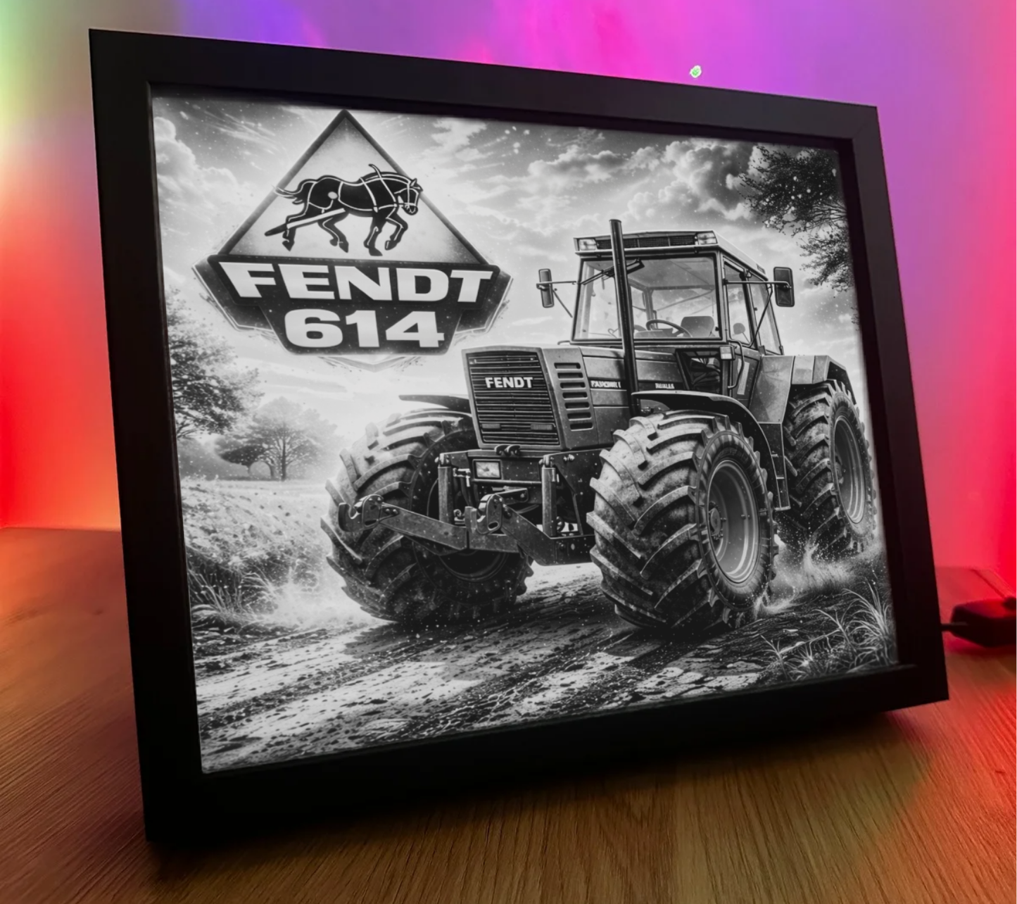 ObrazoLampka RL Traktor Fendt 614 1